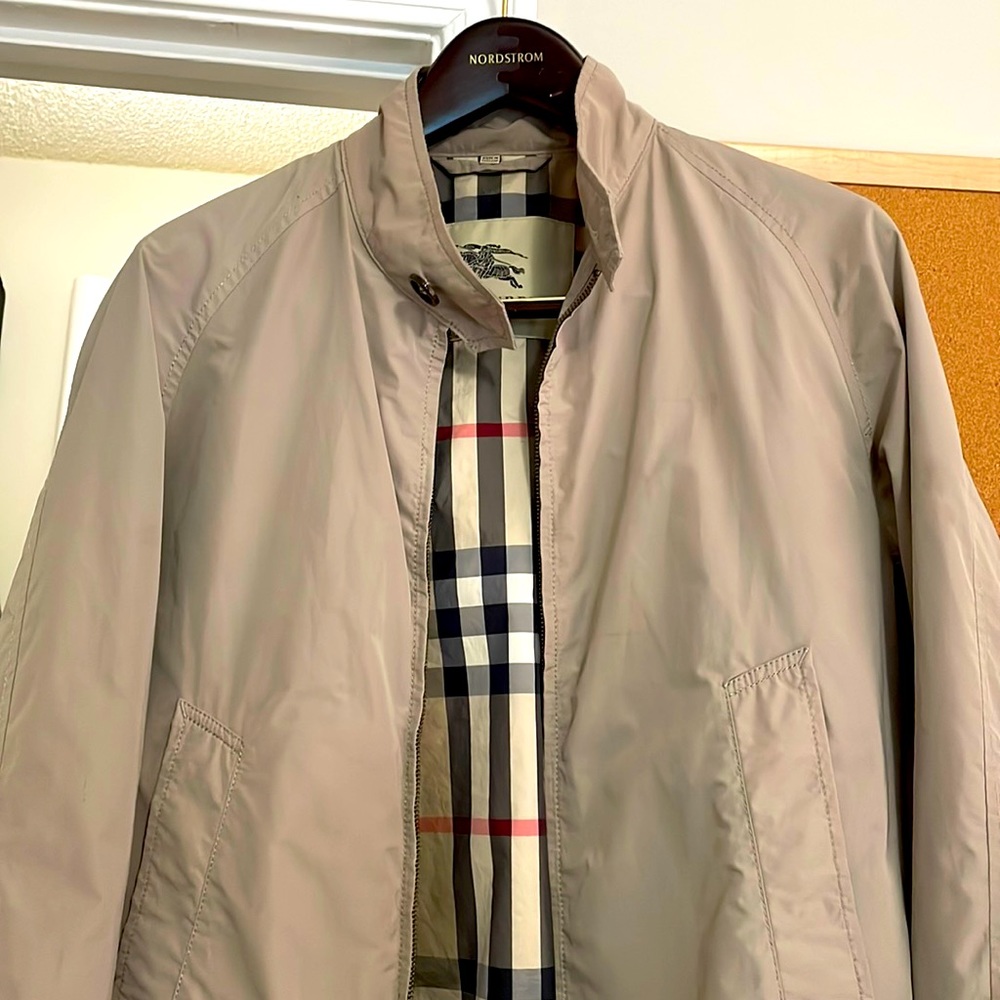 BURBERRY windbreaker